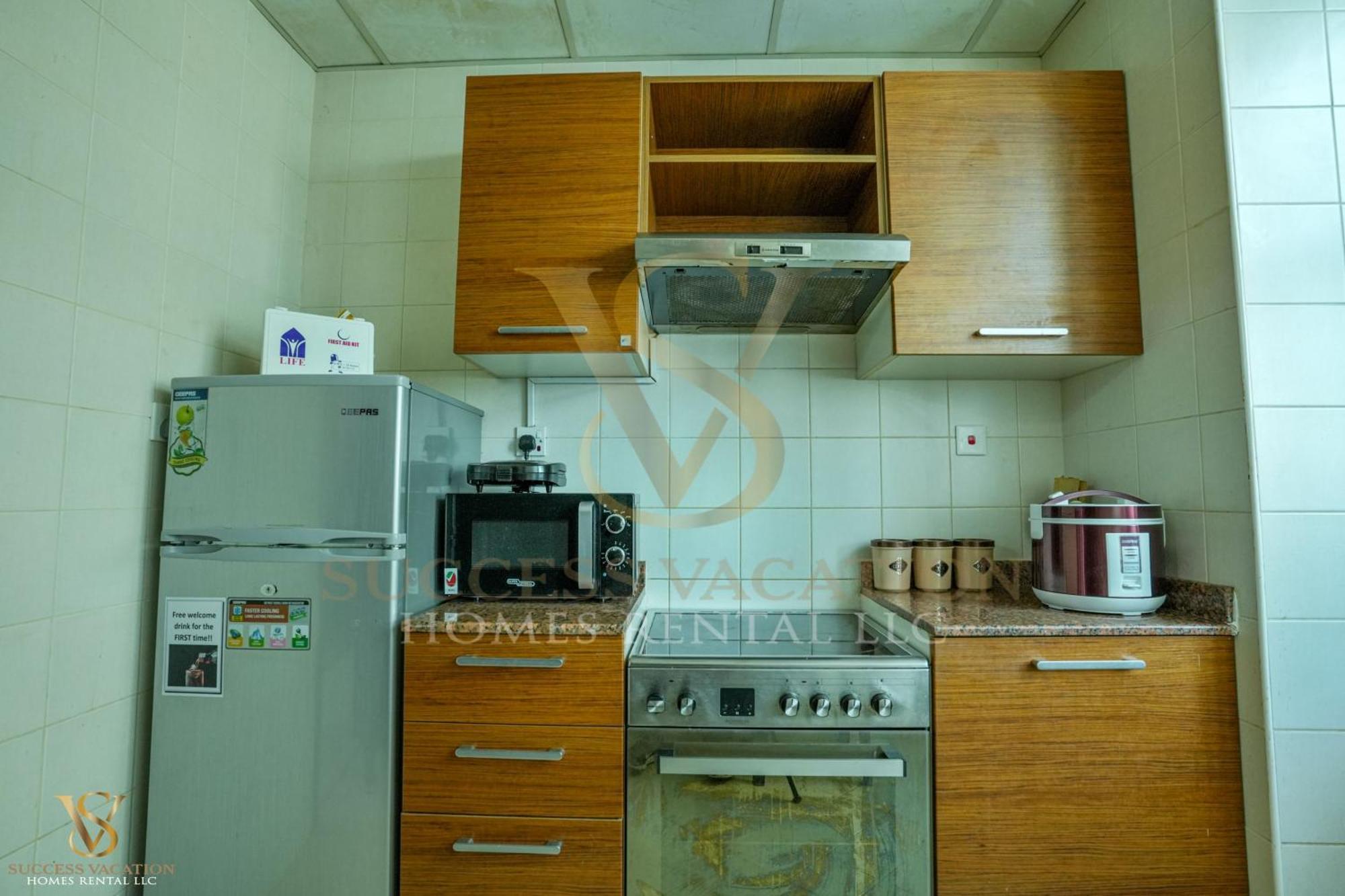 Success Luxury Apartment - 5 Min Away Marina Corniche - Free Housekeeping Provided Everyday-24-7 Staff Available For Services ดูไบ ภายนอก รูปภาพ