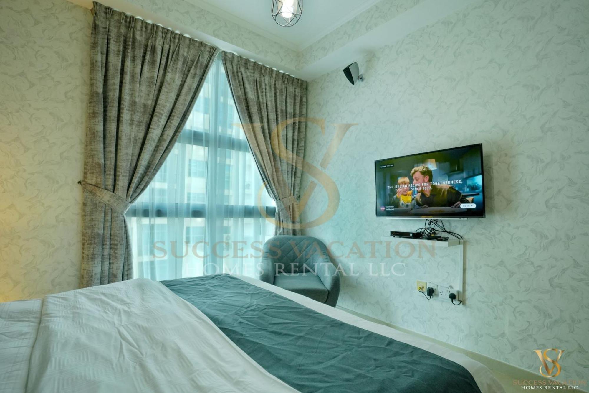 Success Luxury Apartment - 5 Min Away Marina Corniche - Free Housekeeping Provided Everyday-24-7 Staff Available For Services ดูไบ ภายนอก รูปภาพ