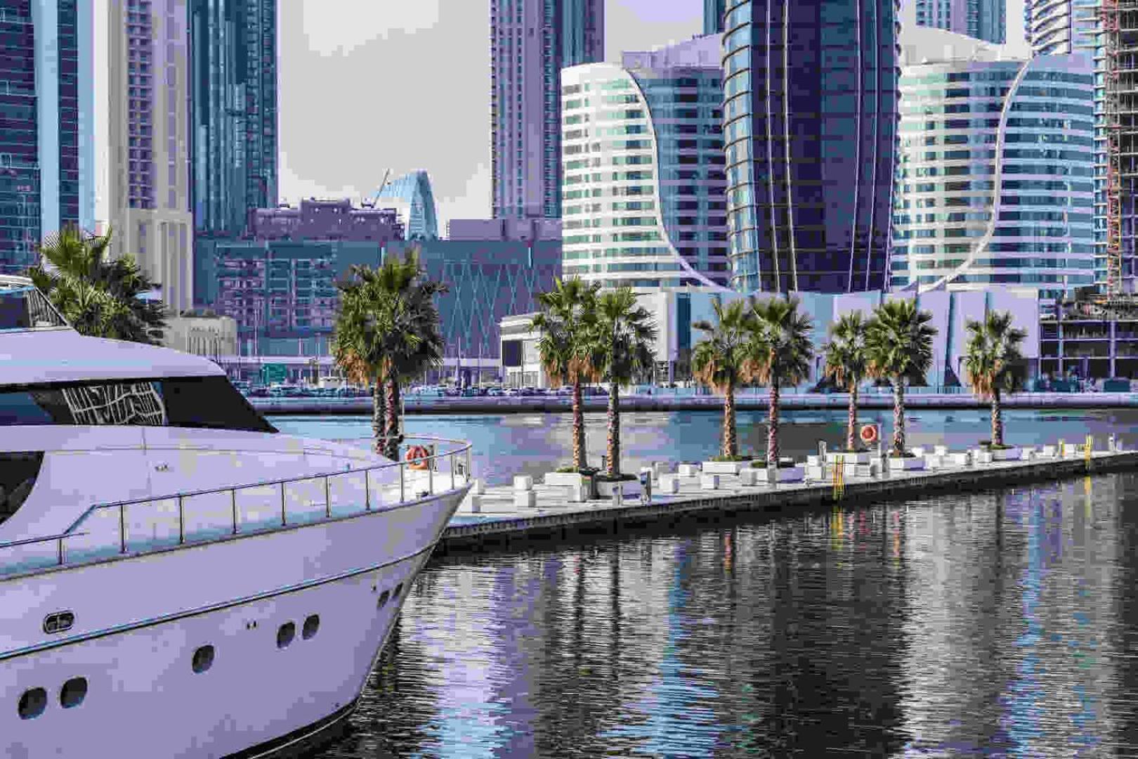 Success Luxury Apartment - 5 Min Away Marina Corniche - Free Housekeeping Provided Everyday-24-7 Staff Available For Services ดูไบ ภายนอก รูปภาพ