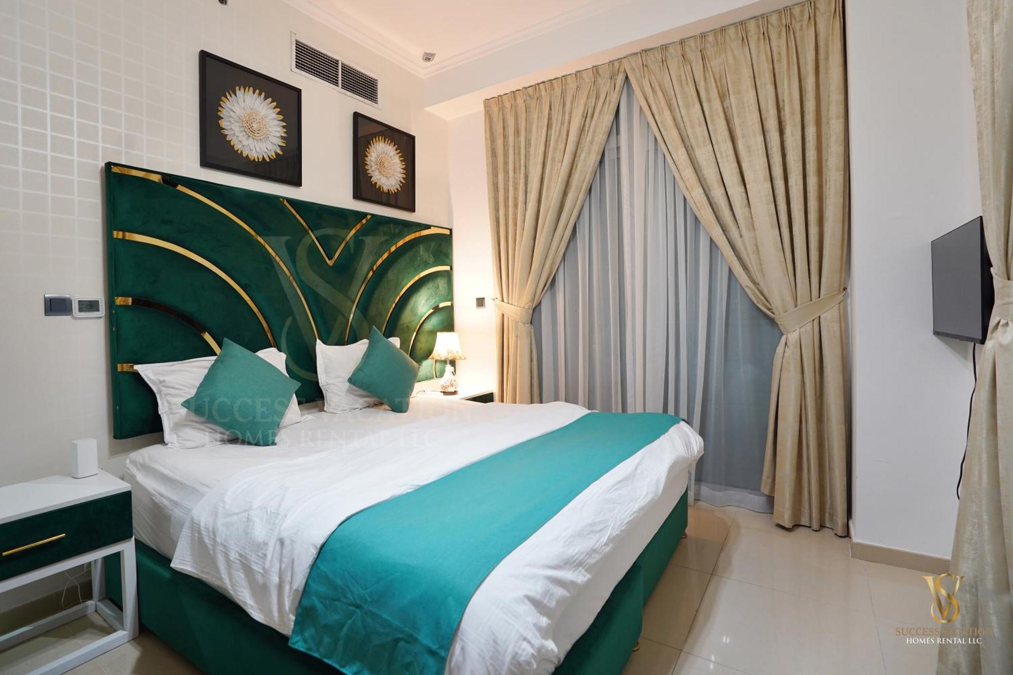 Success Luxury Apartment - 5 Min Away Marina Corniche - Free Housekeeping Provided Everyday-24-7 Staff Available For Services ดูไบ ภายนอก รูปภาพ